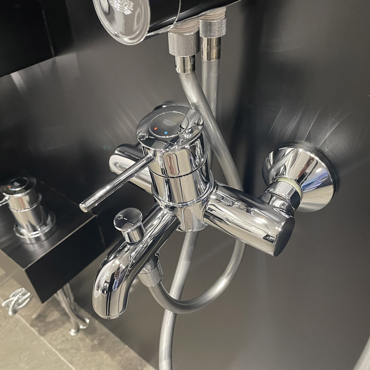 Củ sen tắm nóng lạnh GROHE 32865000