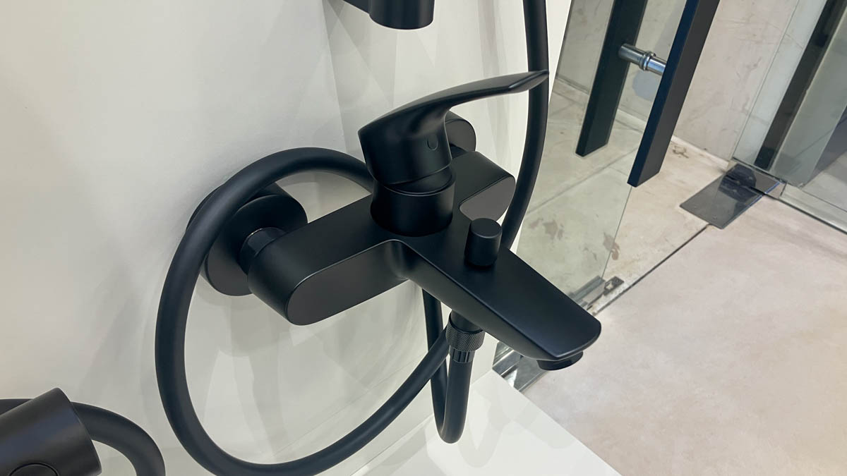 Củ sen tắm nóng lạnh EuroSmart GROHE 33300003