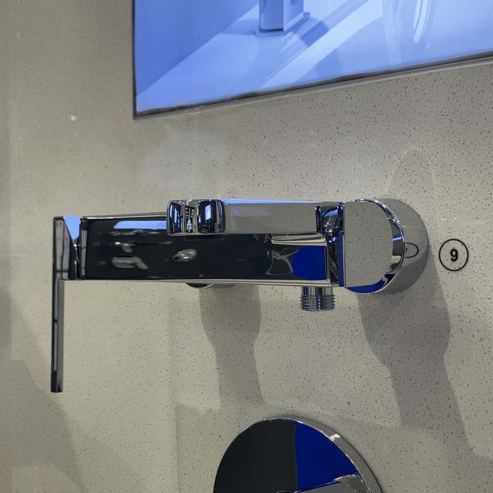 Củ sen tắm nóng lạnh Plus GROHE 33553003