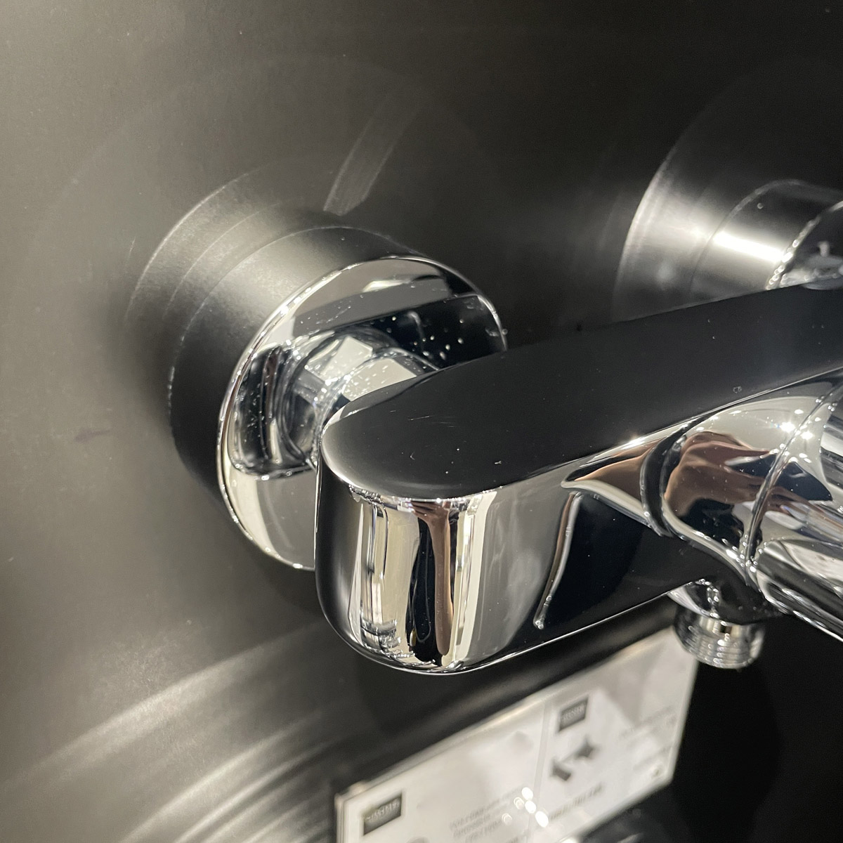 Củ sen tắm nóng lạnh Atrio GROHE 33590002