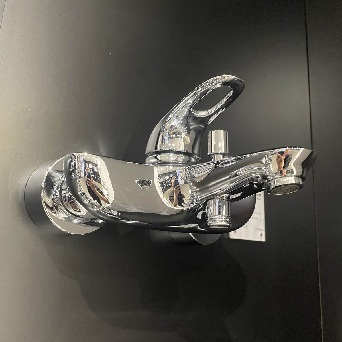 Củ sen tắm nóng lạnh Eurostyle GROHE 33591003