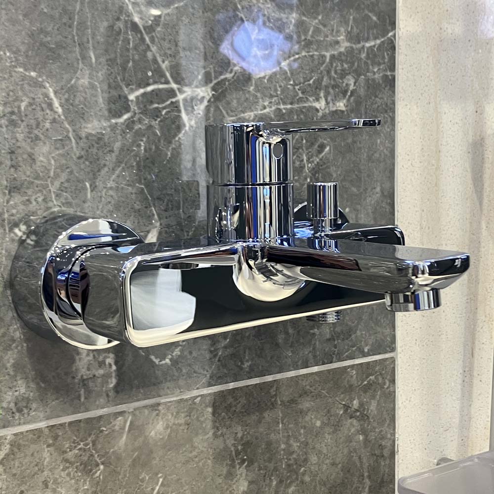 Củ sen tắm nóng lạnh Lineare New Grohe 33849001