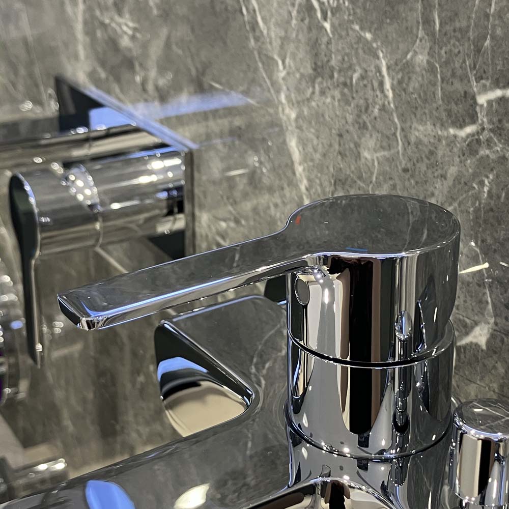 Củ sen tắm nóng lạnh Lineare New Grohe 33849001