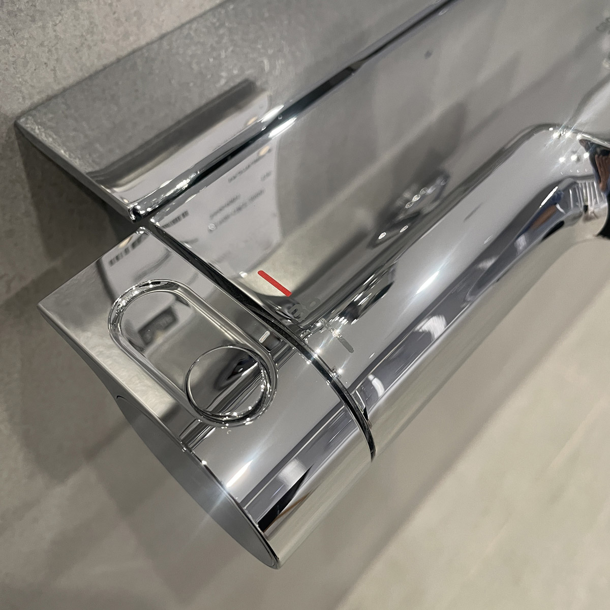 Củ sen tắm nhiệt độ Grohtherm 2000 GROHE 34464001