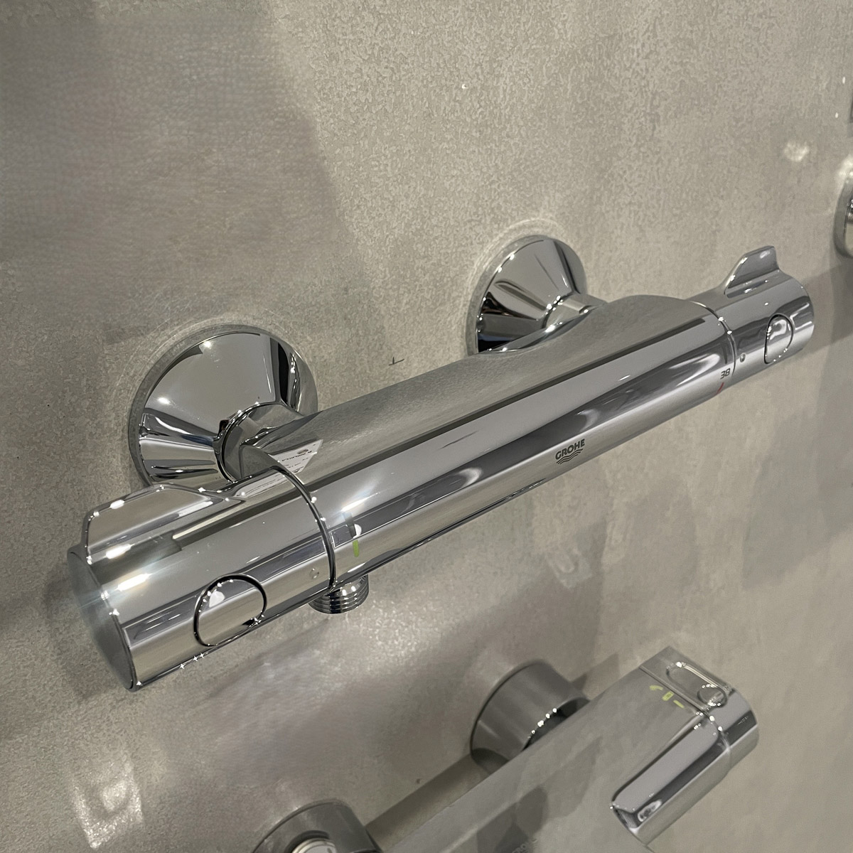 Bộ trộn sen tắm ổn nhiệt Grohtherm 800 GROHE 34558000