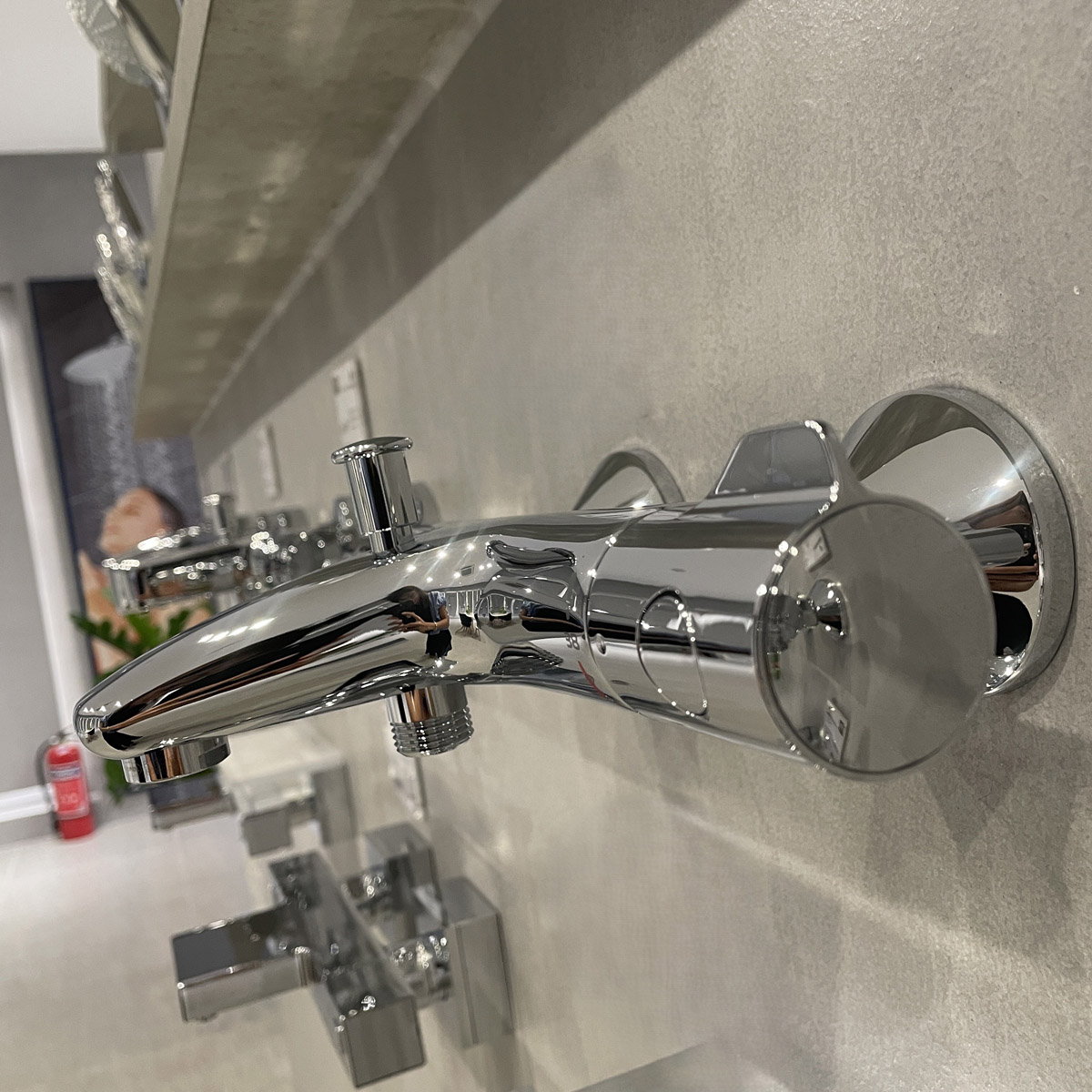 Bộ trộn sen tắm ổn nhiệt 2 chế độ Grohtherm 800 GROHE 34567000