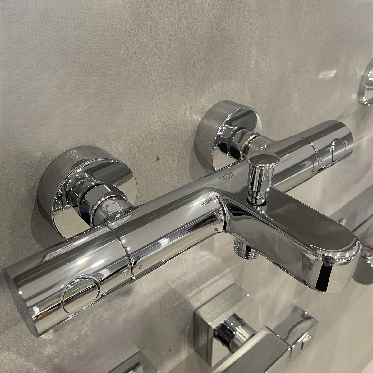 Củ sen tắm nhiệt độ Grohtherm 800 GROHE 34766000