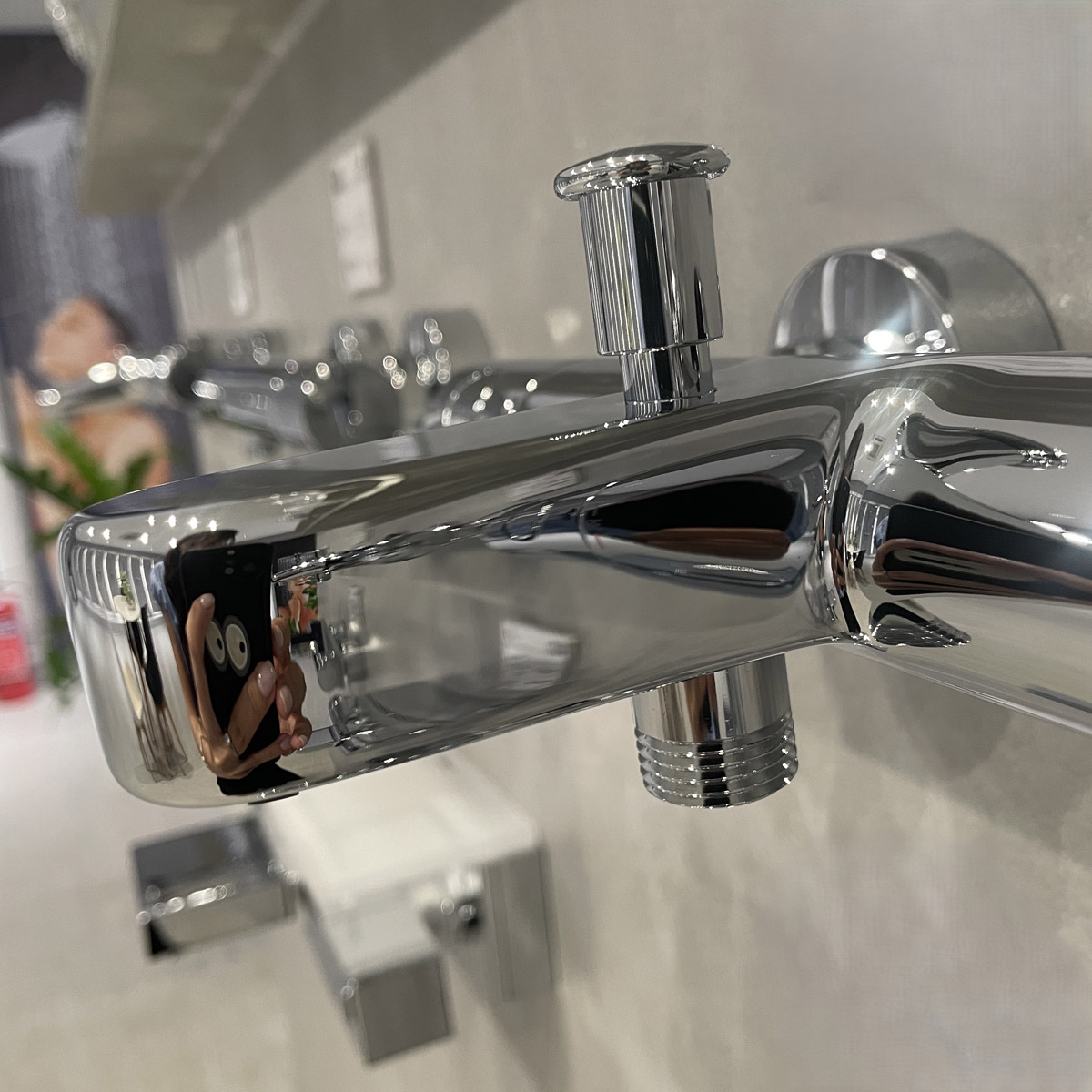 Củ sen tắm nhiệt độ Grohtherm 800 GROHE 34766000