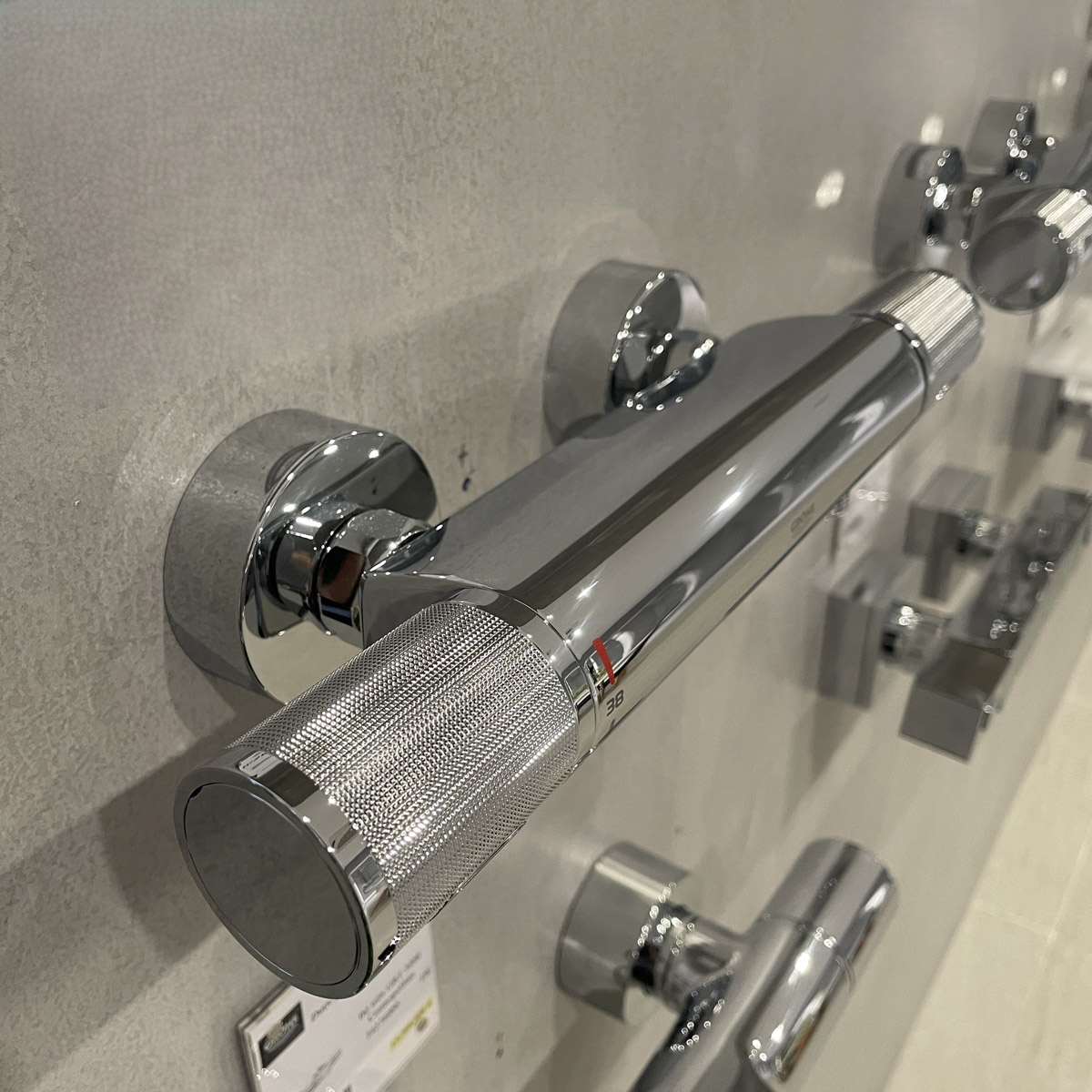 Củ sen tắm nhiệt độ Grohtherm 1000 GROHE 34776000