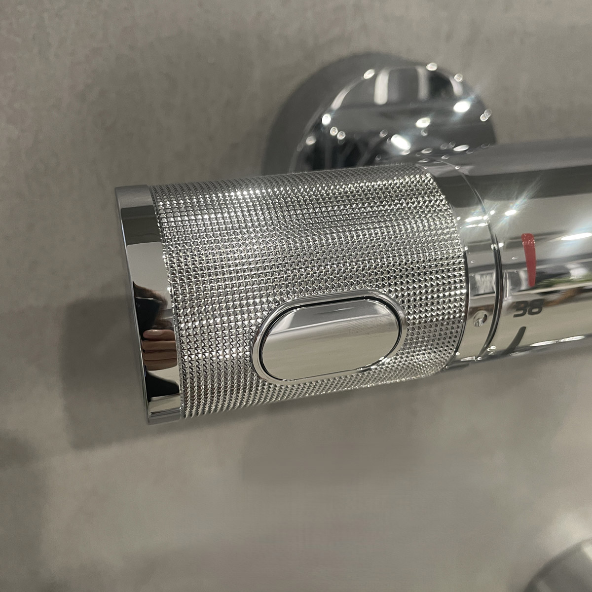 Củ sen tắm nhiệt độ Grohtherm 1000 GROHE 34776000