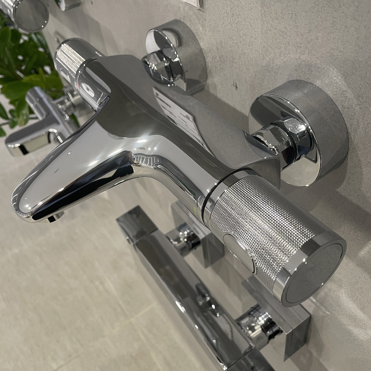 Củ sen tắm nhiệt độ Grohtherm 1000 GROHE 34779000