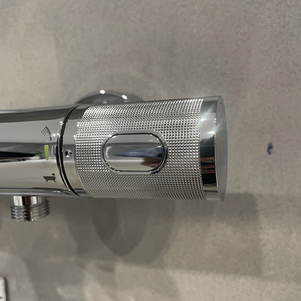 Củ sen tắm nhiệt độ Grohtherm 1000 GROHE 34779000