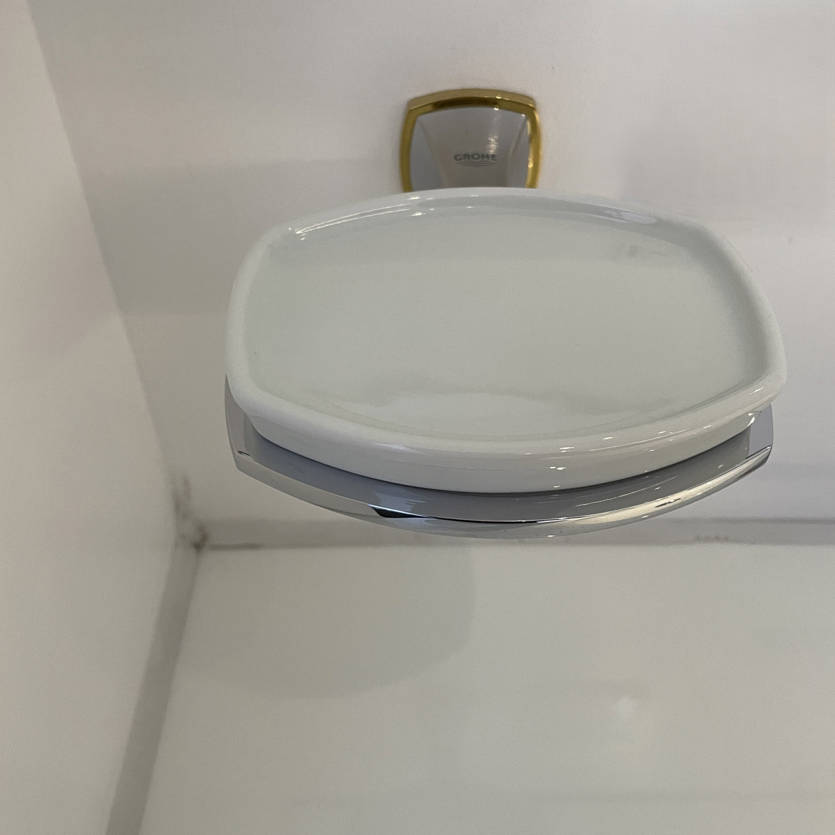 Kệ đựng xà phòng Grandera GROHE 40628000