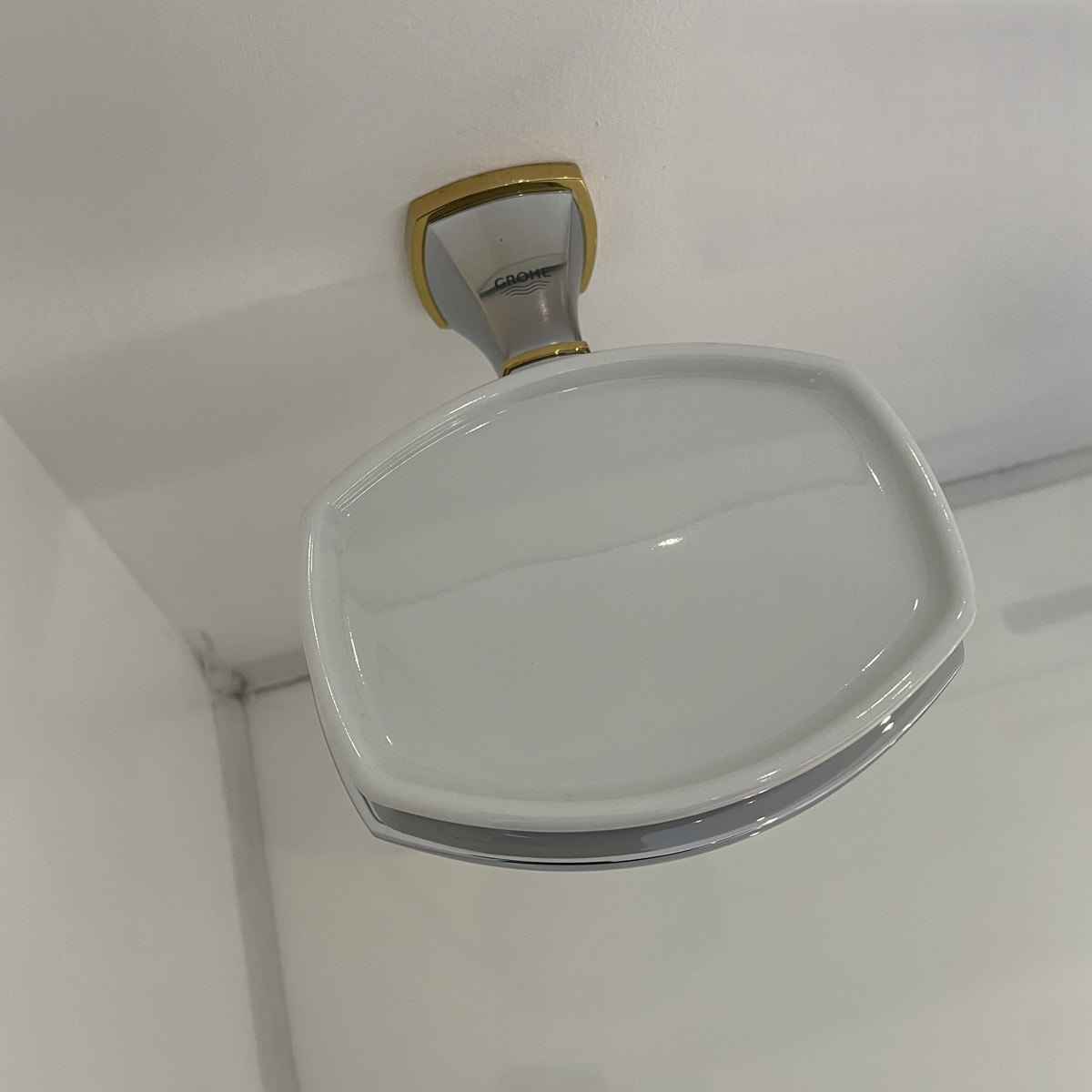 Kệ đựng xà phòng Grandera GROHE 40628000