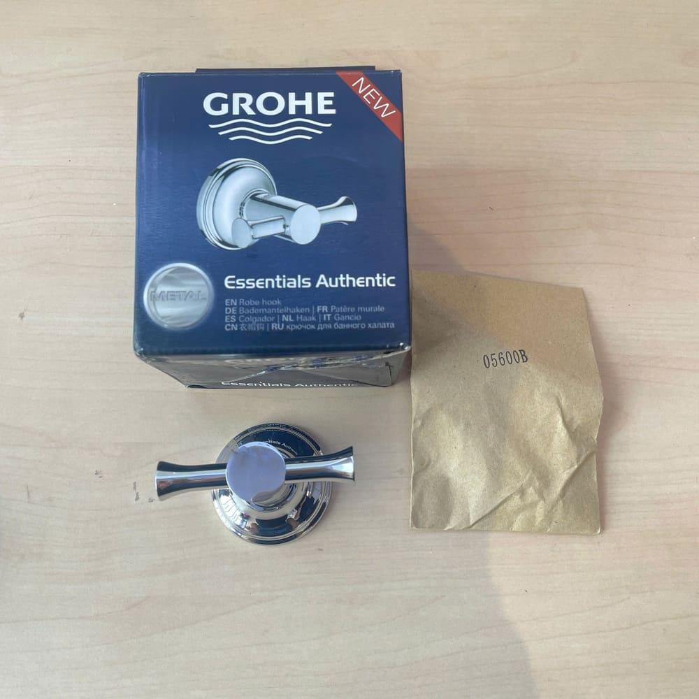 Móc treo Essentials Authentic GROHE 40656001