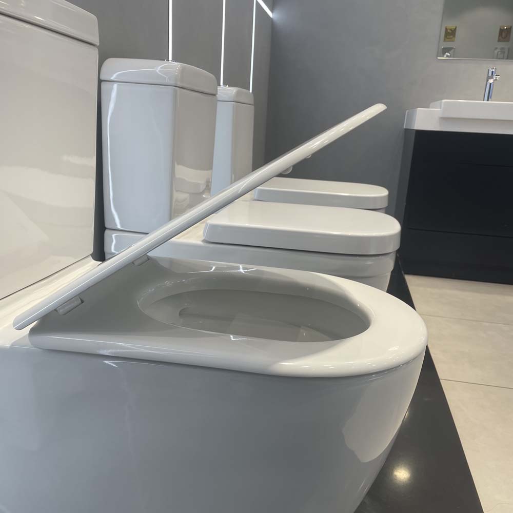 Nắp bồn cầu đóng êm Essence GROHE 39577000