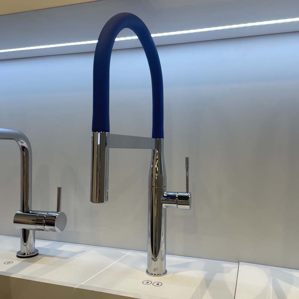 Ống nối vòi bếp Essence GROHE 30321DG0