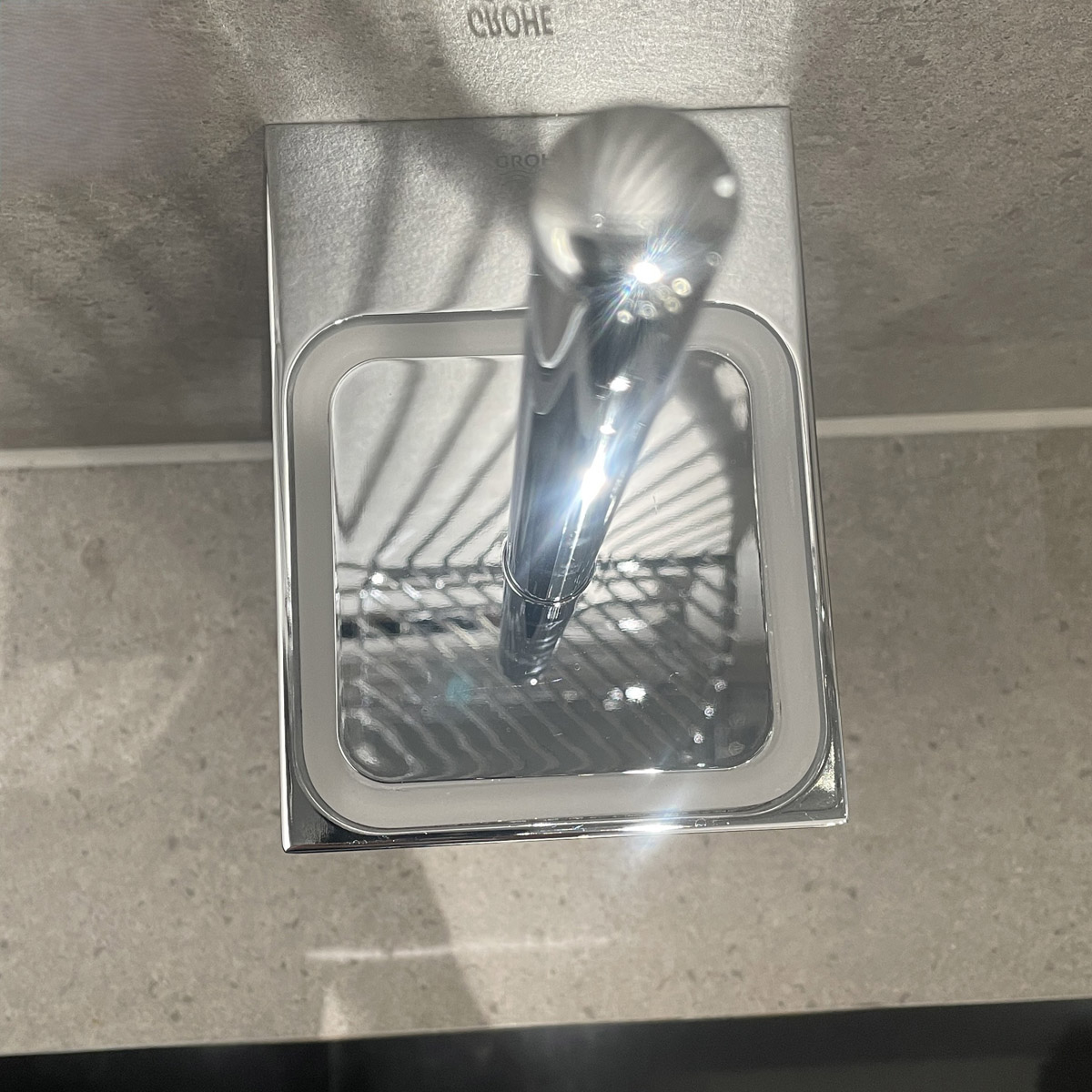 Bộ cọ cầu gắn tường Selection Cube GROHE 40857000