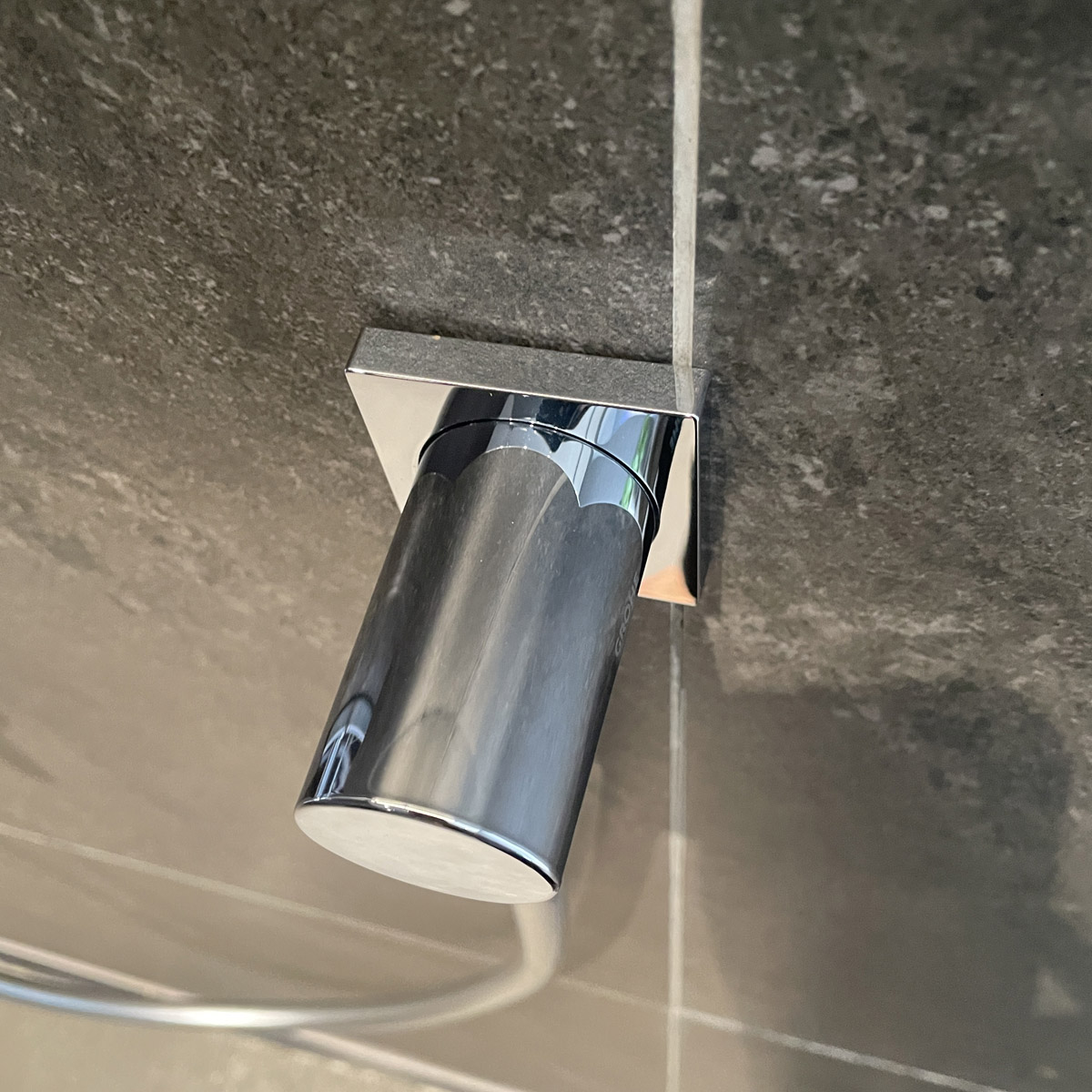 Đầu nối dây sen tắm Rainshower GROHE 27076000