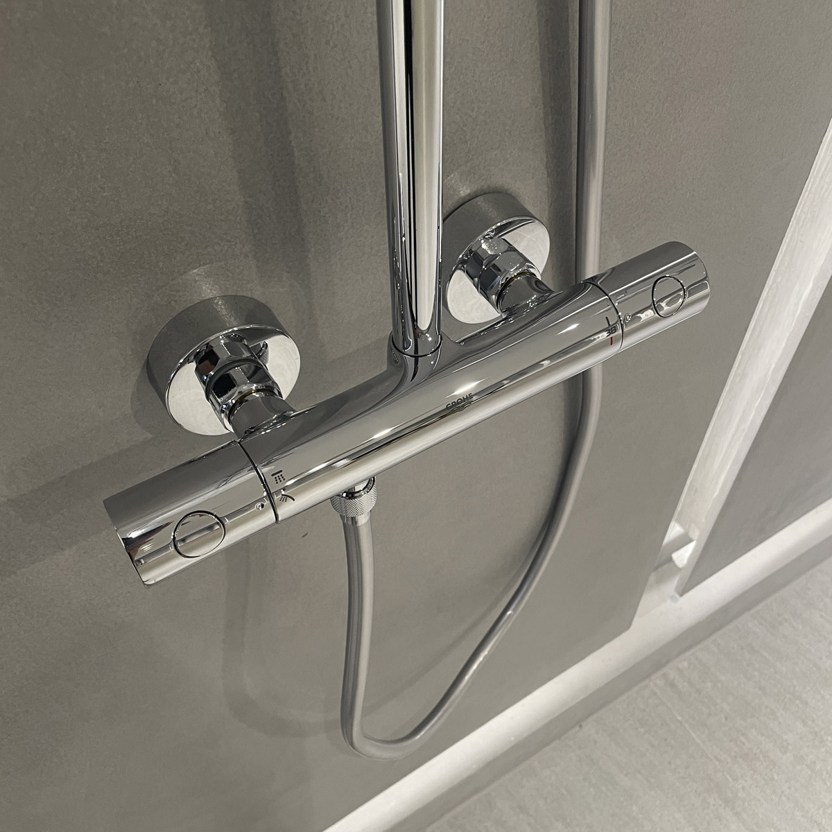 Bộ cây sen tắm ổn nhiệt Euphoria XXL Grohe 26075000