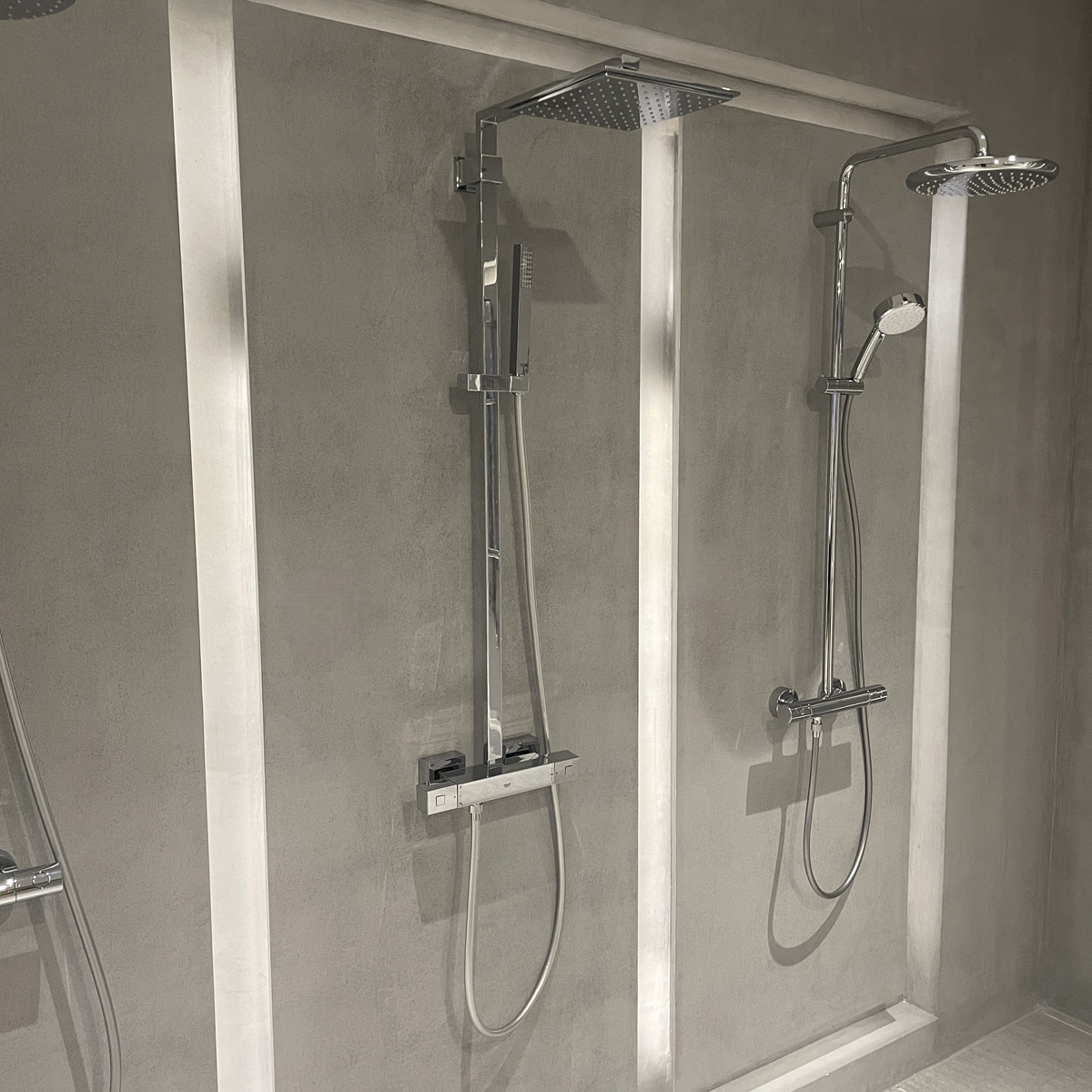 Bộ sen cây tắm đứng nhiệt độ Euphoria Cube GROHE 26087000