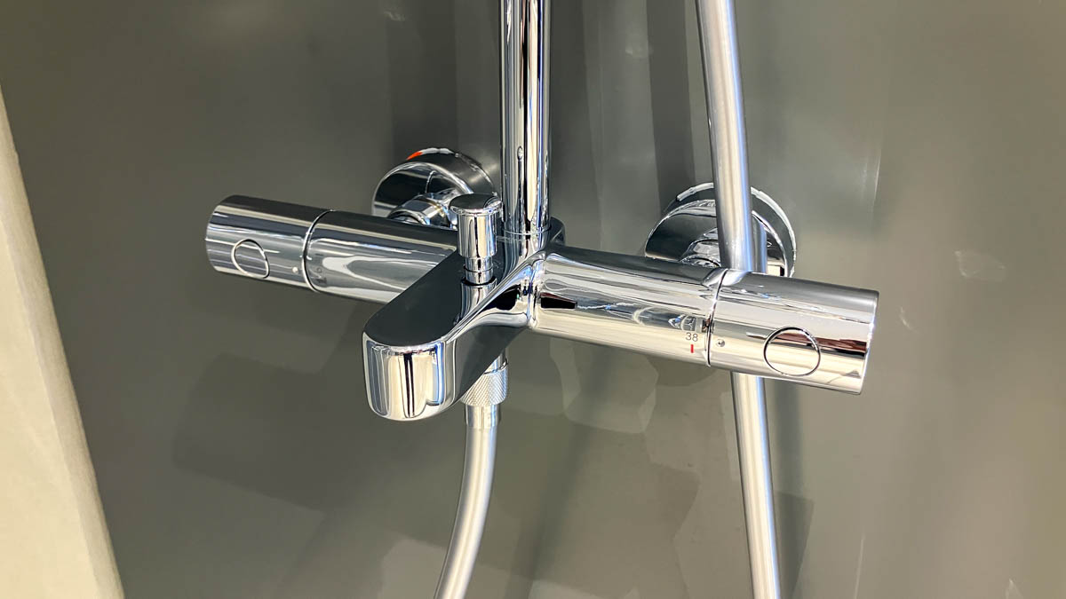 Bộ cây sen tắm ổn nhiệt Euphoria 260 GROHE 26114002