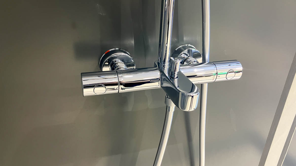 Bộ cây sen tắm ổn nhiệt Euphoria 260 GROHE 26114002