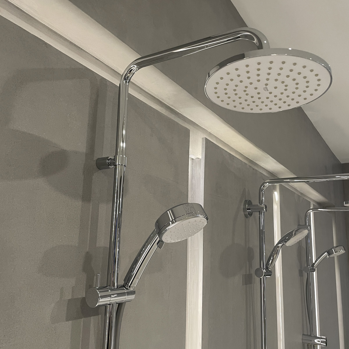 Bộ sen tắm nóng lạnh New Tempesta Cosmopolian Grohe 26305001