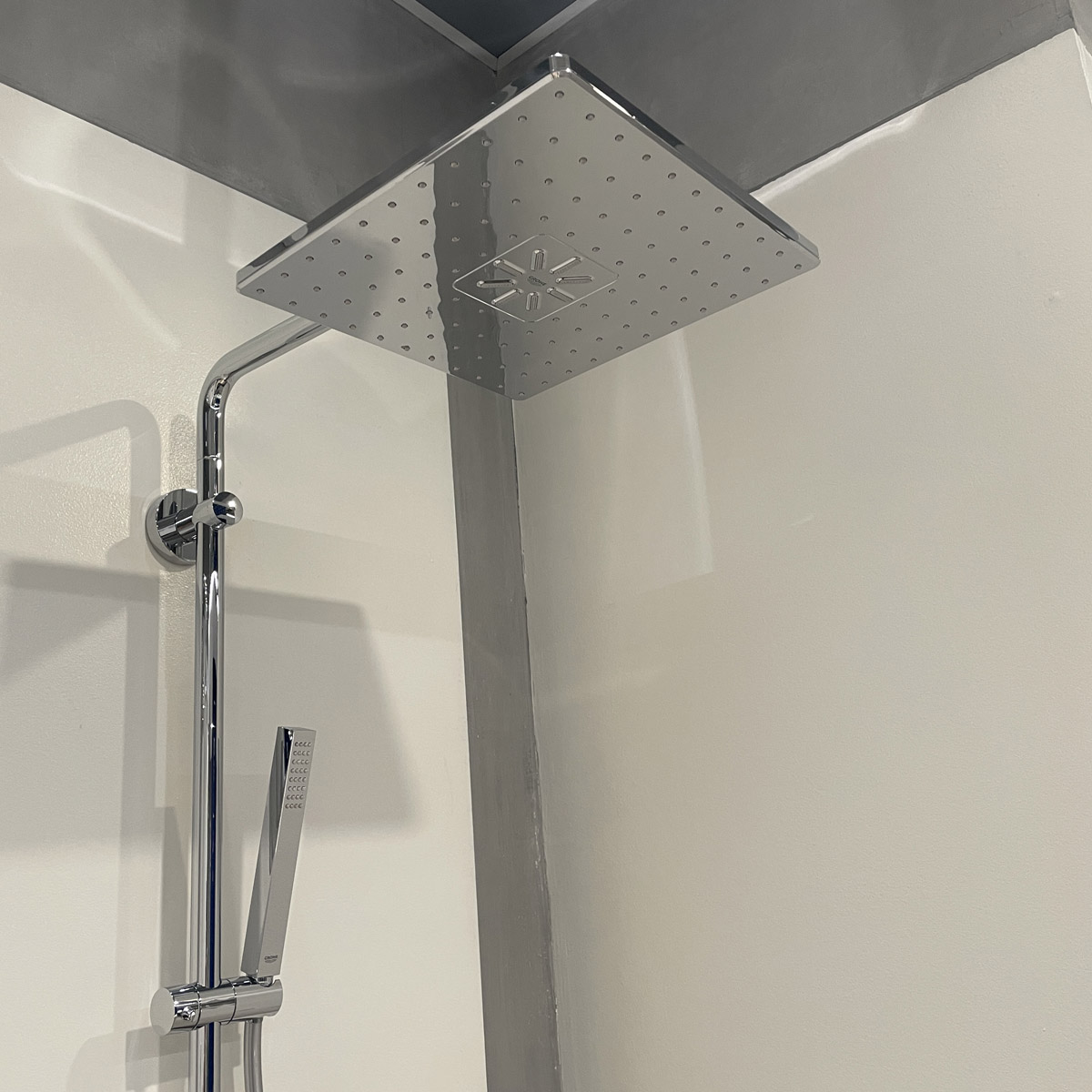 Bộ cây sen tắm ổn nhiệt SmartControl Euphoria Grohe 26508000