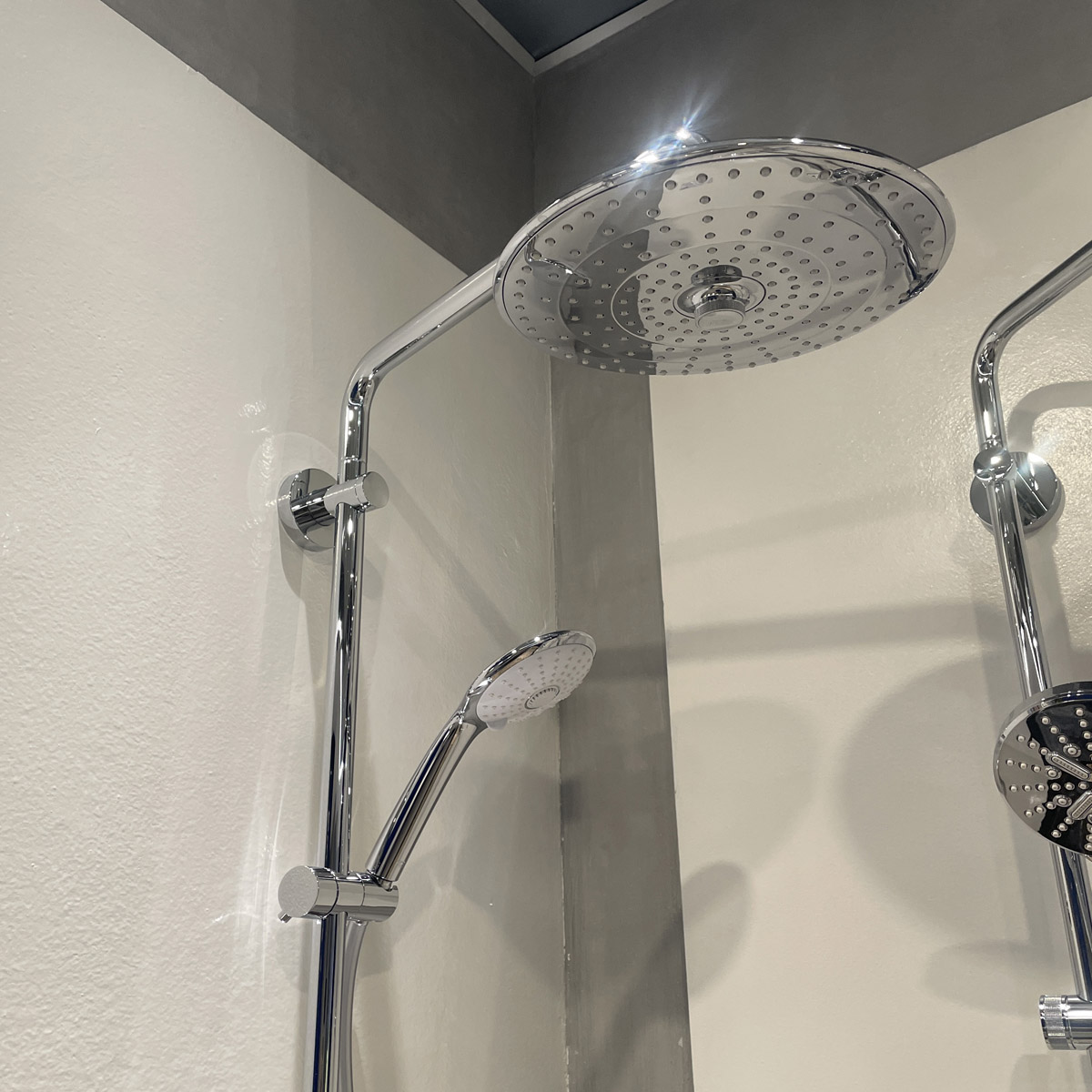 Bộ cây sen tắm ổn nhiệt Euphoria SmartControl System 260 Mono Grohe 26608000