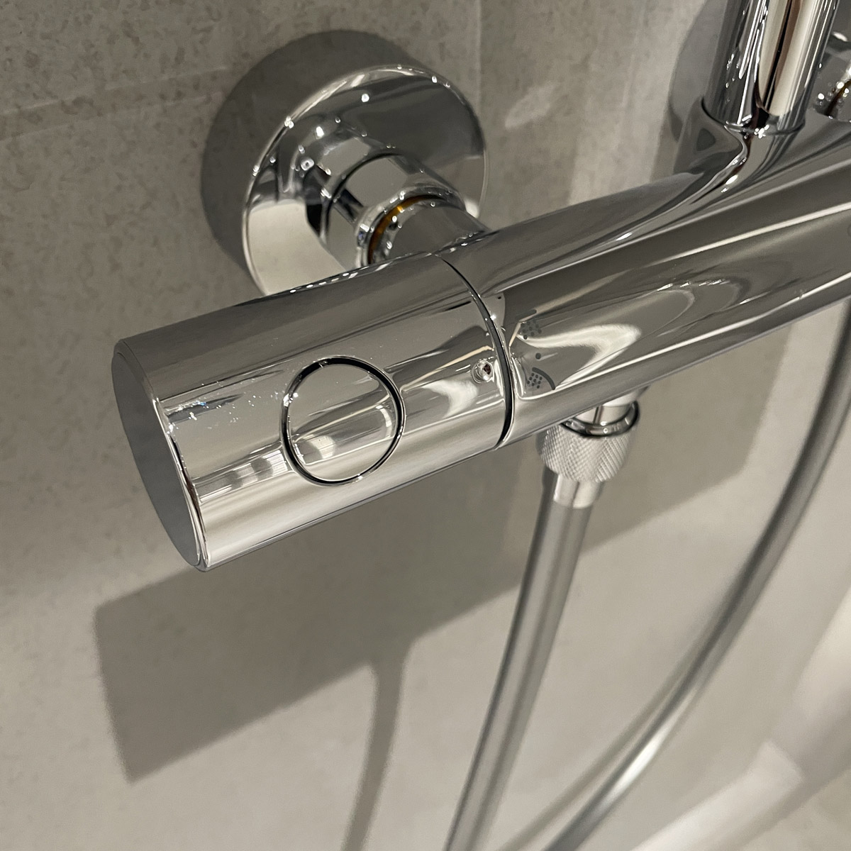 Bộ cây sen tắm ổn nhiệt Tempesta Cosmopolitan 250 GROHE 26670000