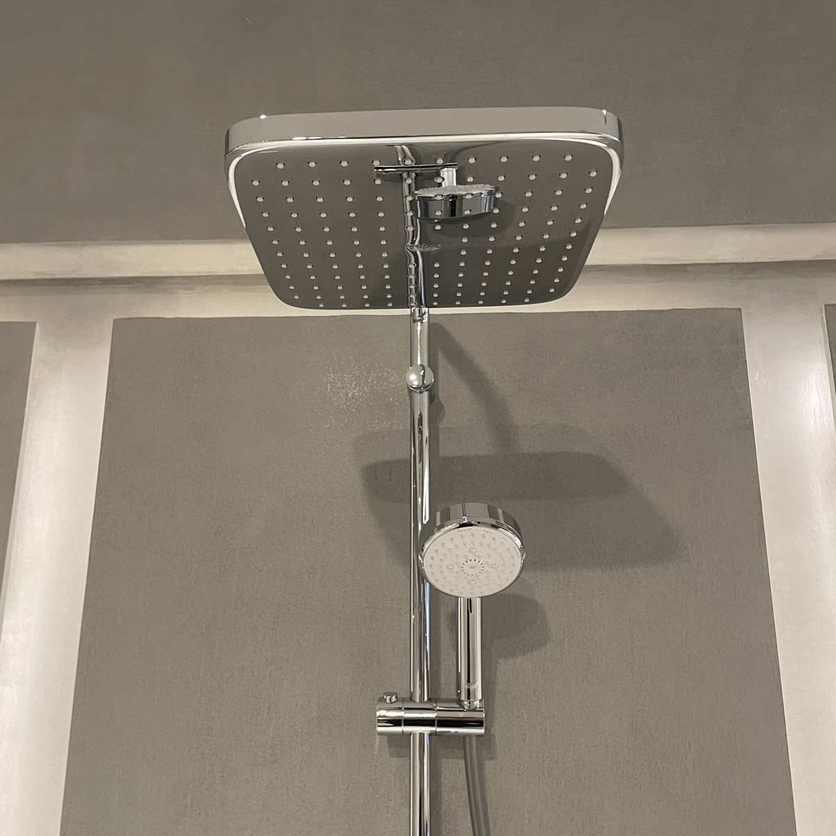 Thân sen cây tắm đứng Tempesta Cosmopolitan GROHE 26694000