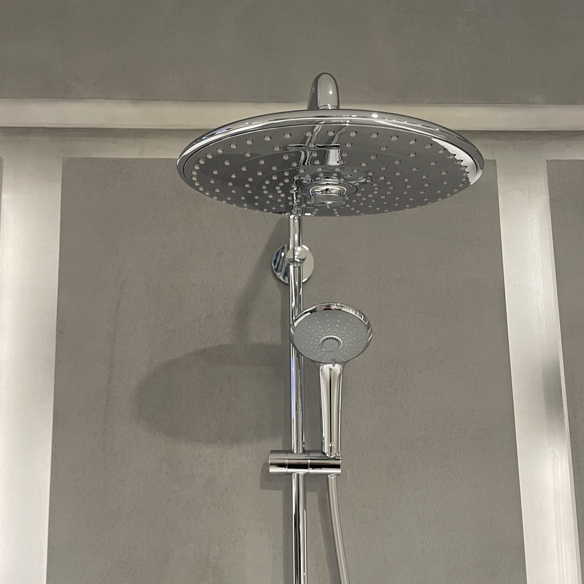 Bộ cây sen tắm ổn nhiệt Euphoria Grohe 27296002