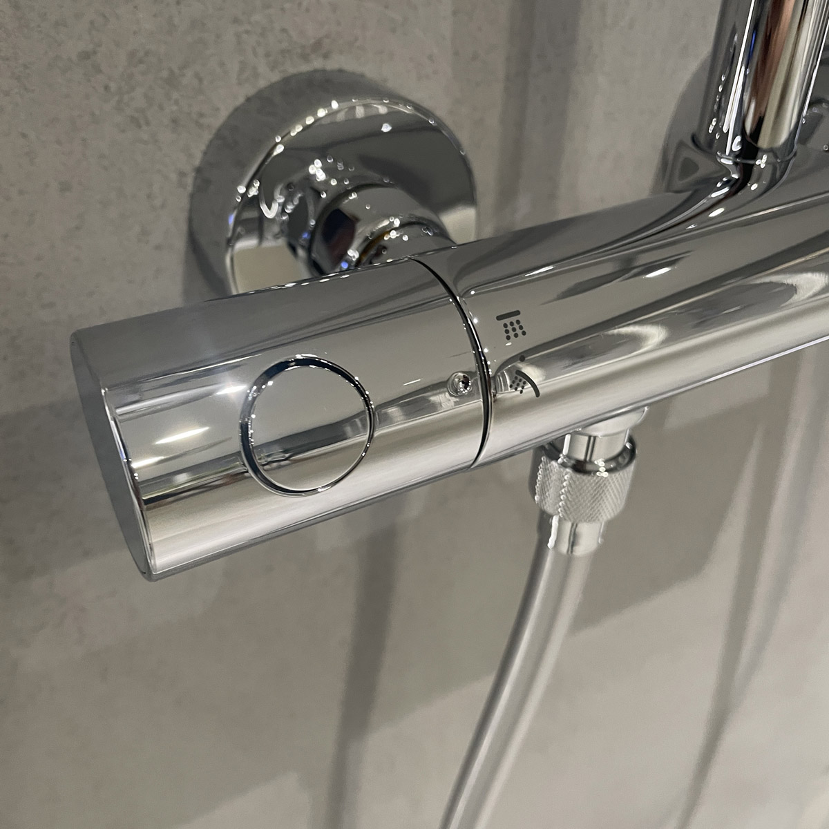 Bộ cây sen tắm ổn nhiệt Euphoria Grohe 27296002