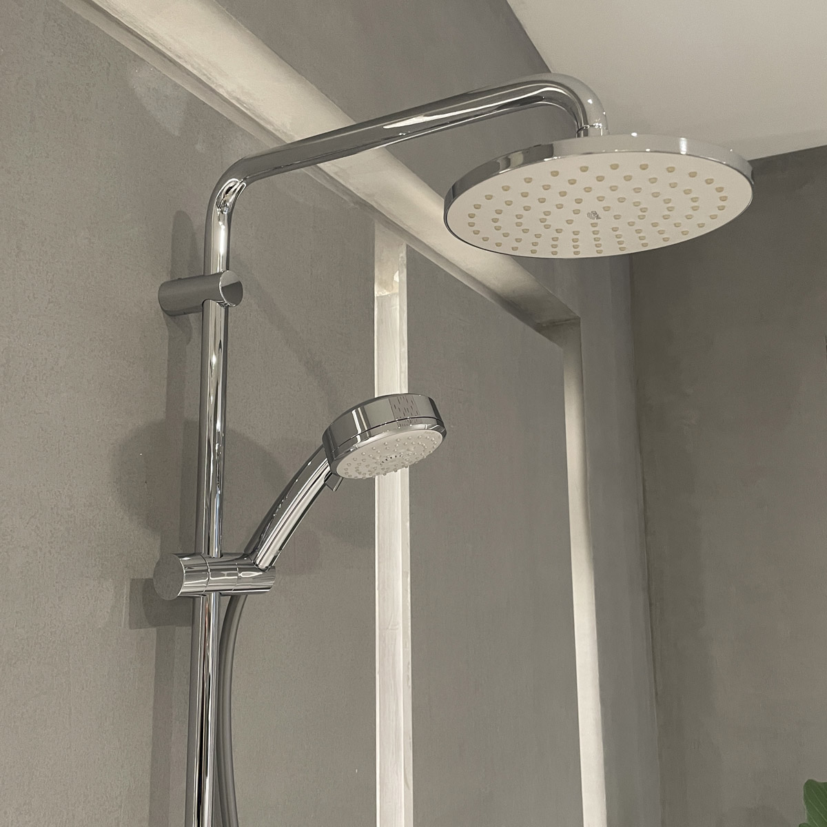 Sen cây tắm đứng GROHE 27394002 New Tempesta Cosmopolitan 200