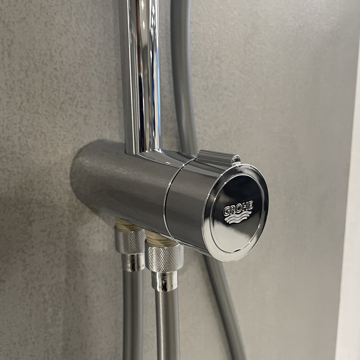 Thân sen cây tắm đứng Tempesta Rustic System 200 GROHE 27399002