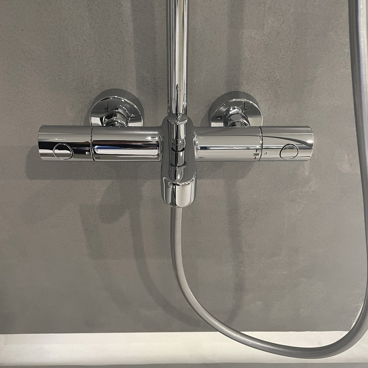 Bộ cây sen tắm ổn nhiệt Euphoria system Grohe 27475001