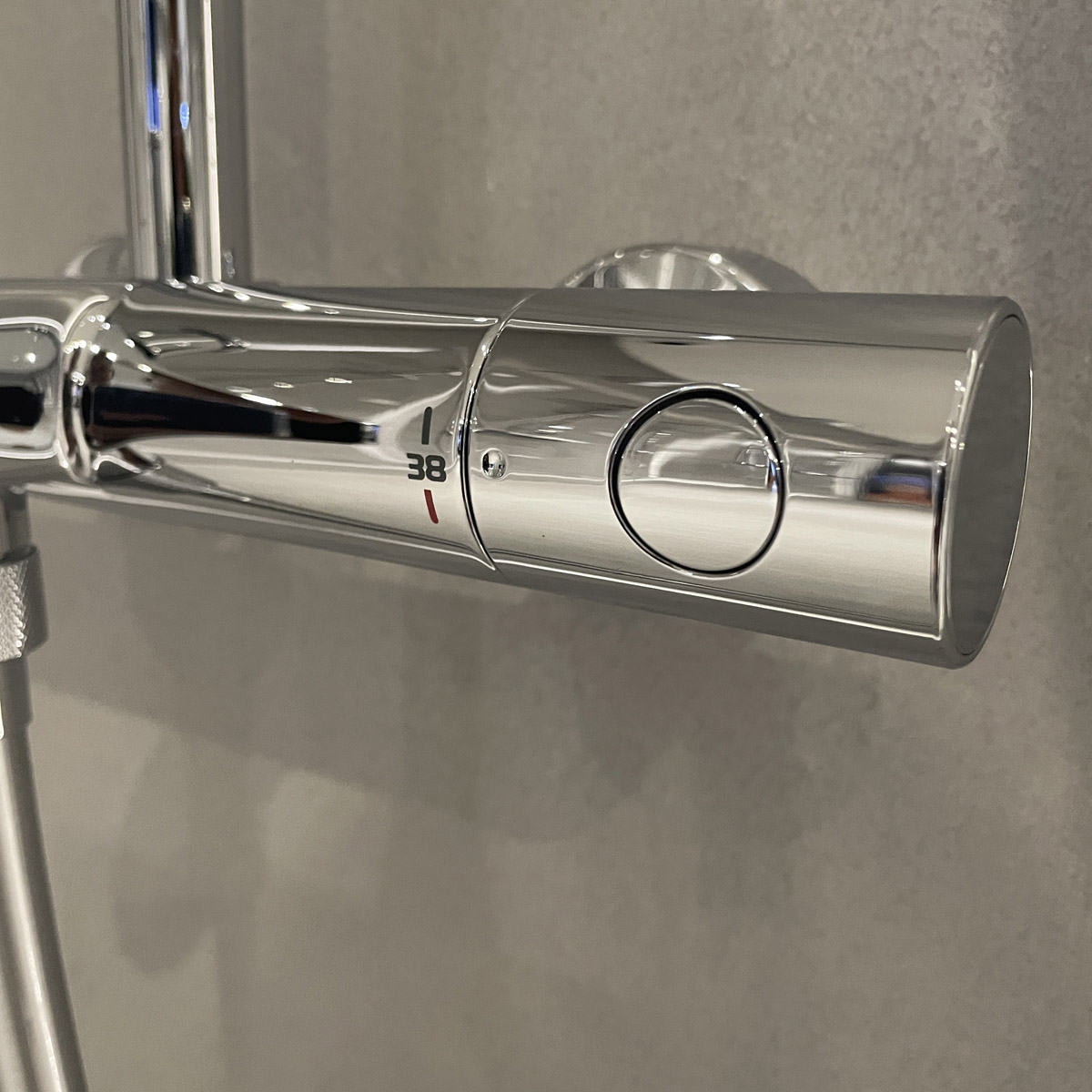 Bộ cây sen tắm ổn nhiệt Euphoria system Grohe 27475001