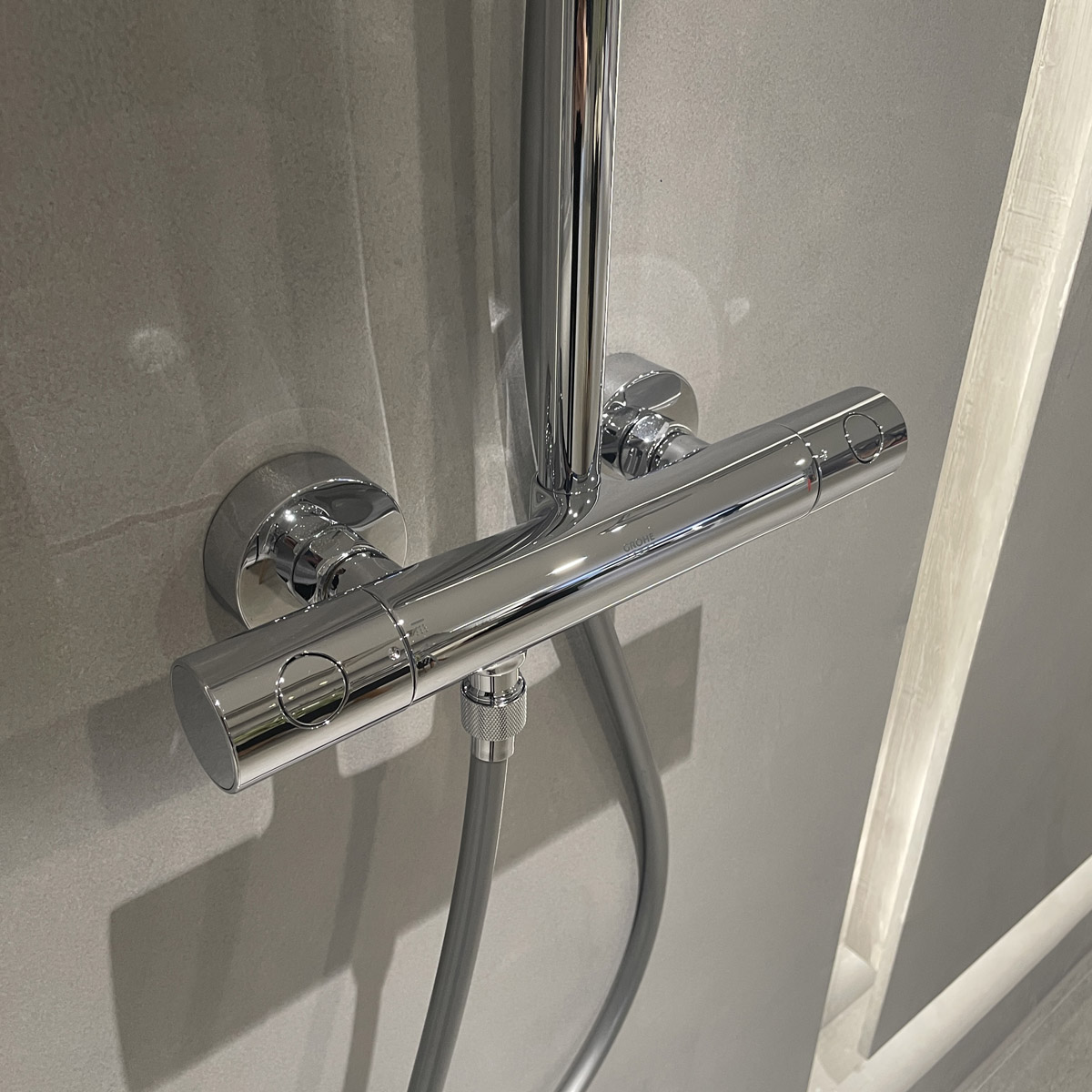 Bộ sen tắm nhiệt độ New Tempesta Cosmopolian Grohe 27922001