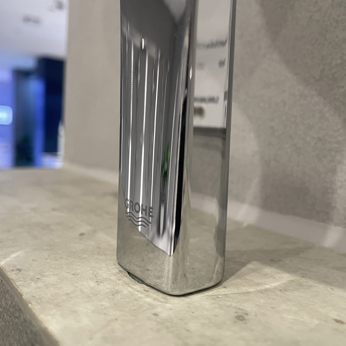 Tay sen tắm 3 chế độ Rainshower SmartActive 130 GROHE 26553000