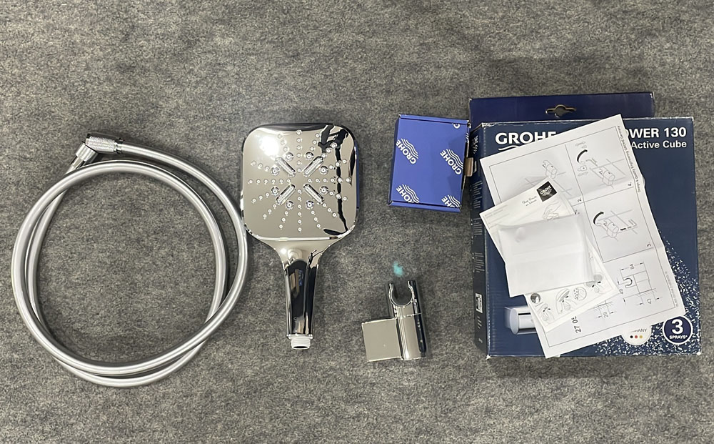 Bộ tay và gác sen Rainshower SmartActive Cube 130 GROHE 26588000