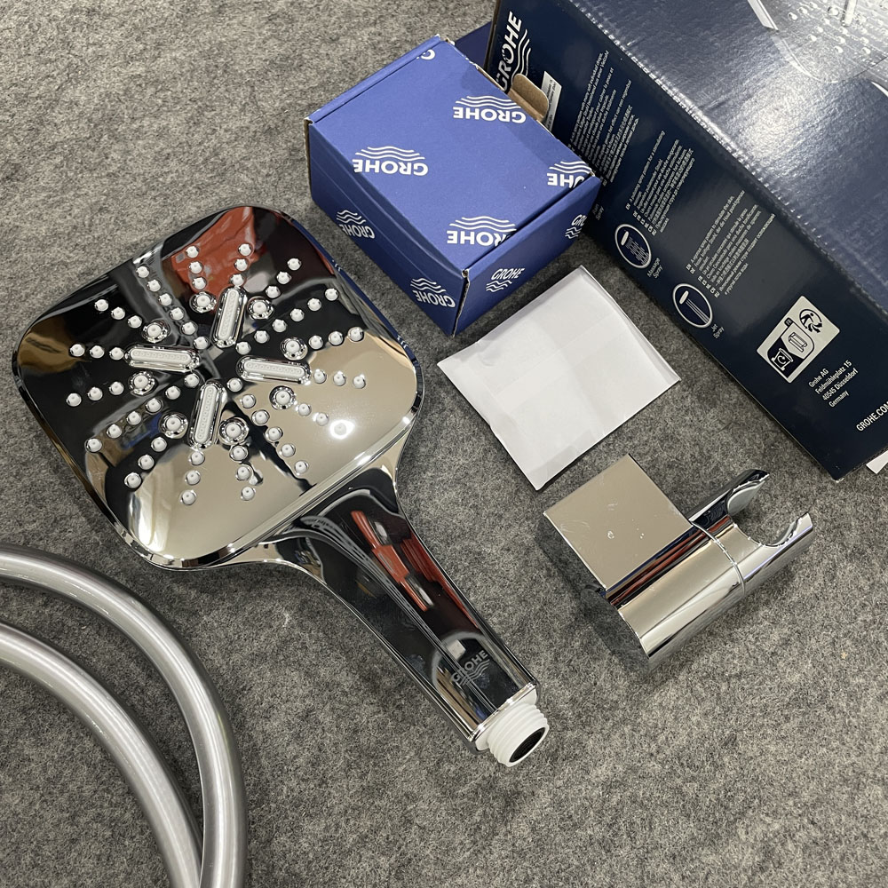 Bộ tay và gác sen Rainshower SmartActive Cube 130 GROHE 26588000