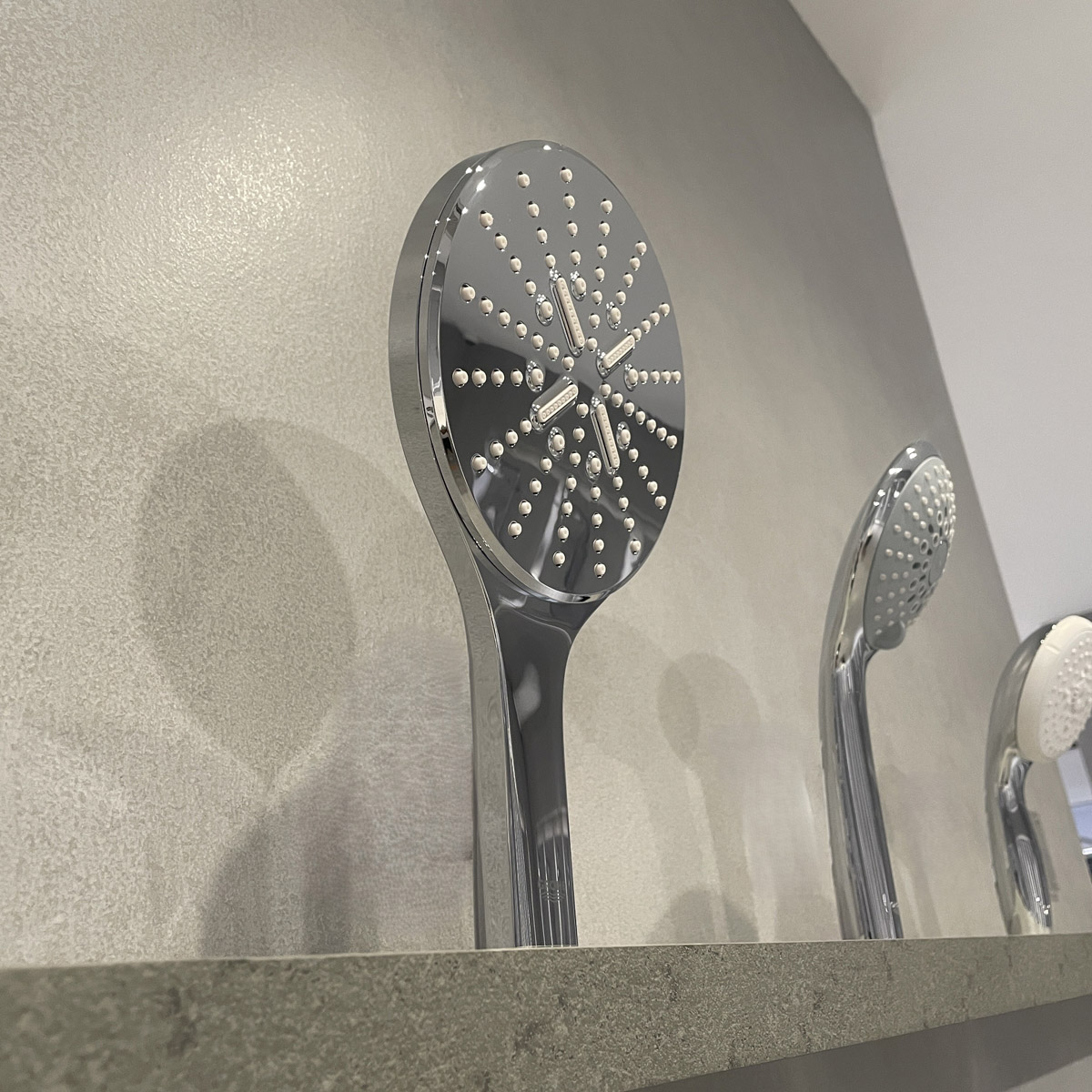 Tay sen tắm 3 chế độ Rainshower SmartActive 130 GROHE 26590000