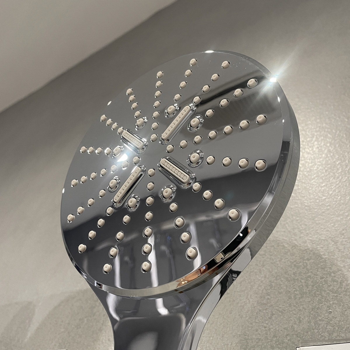 Tay sen tắm 3 chế độ Rainshower SmartActive 130 GROHE 26590000