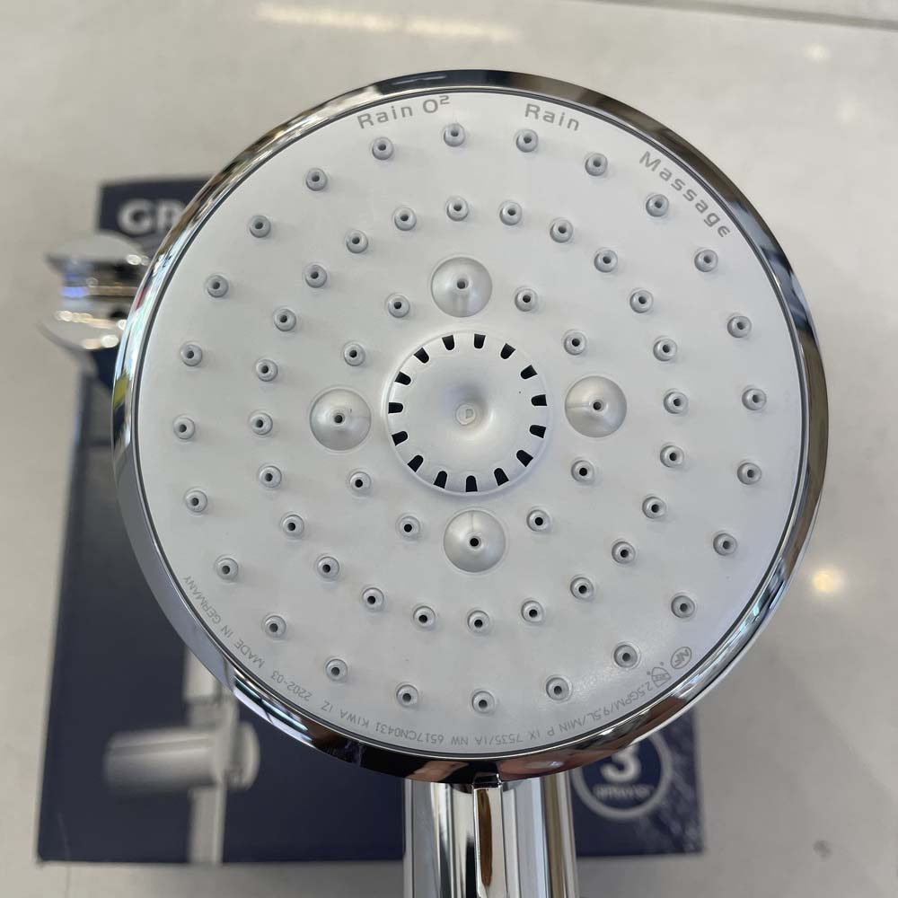 Bộ tay và gác sen tắm New Tempesta Cosmopolitan 100 GROHE 27588002