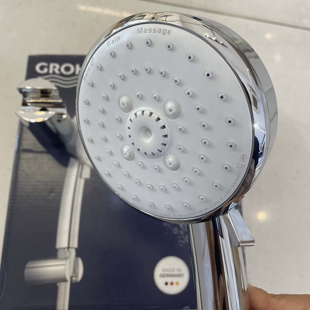 Bộ tay và gác sen tắm New Tempesta Cosmopolitan 100 GROHE 27588002