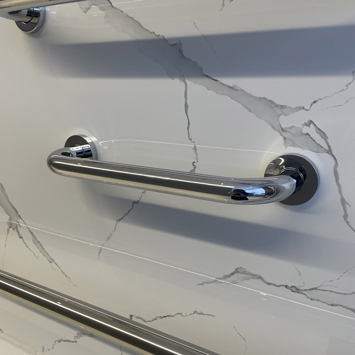 Thanh tay vịn Essentials GROHE 40421001