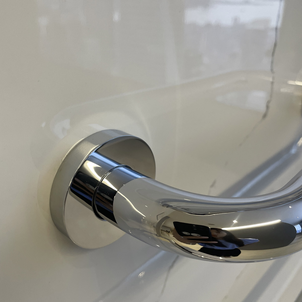 Thanh tay vịn Essentials GROHE 40421001