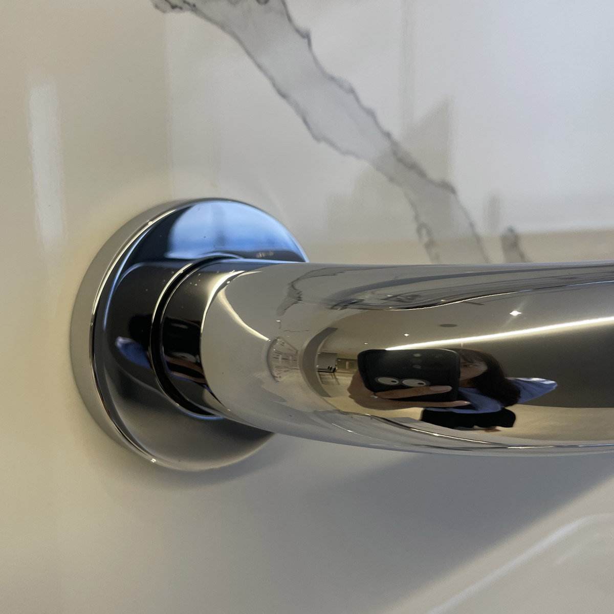 Thanh tay vịn Essentials GROHE 40793001