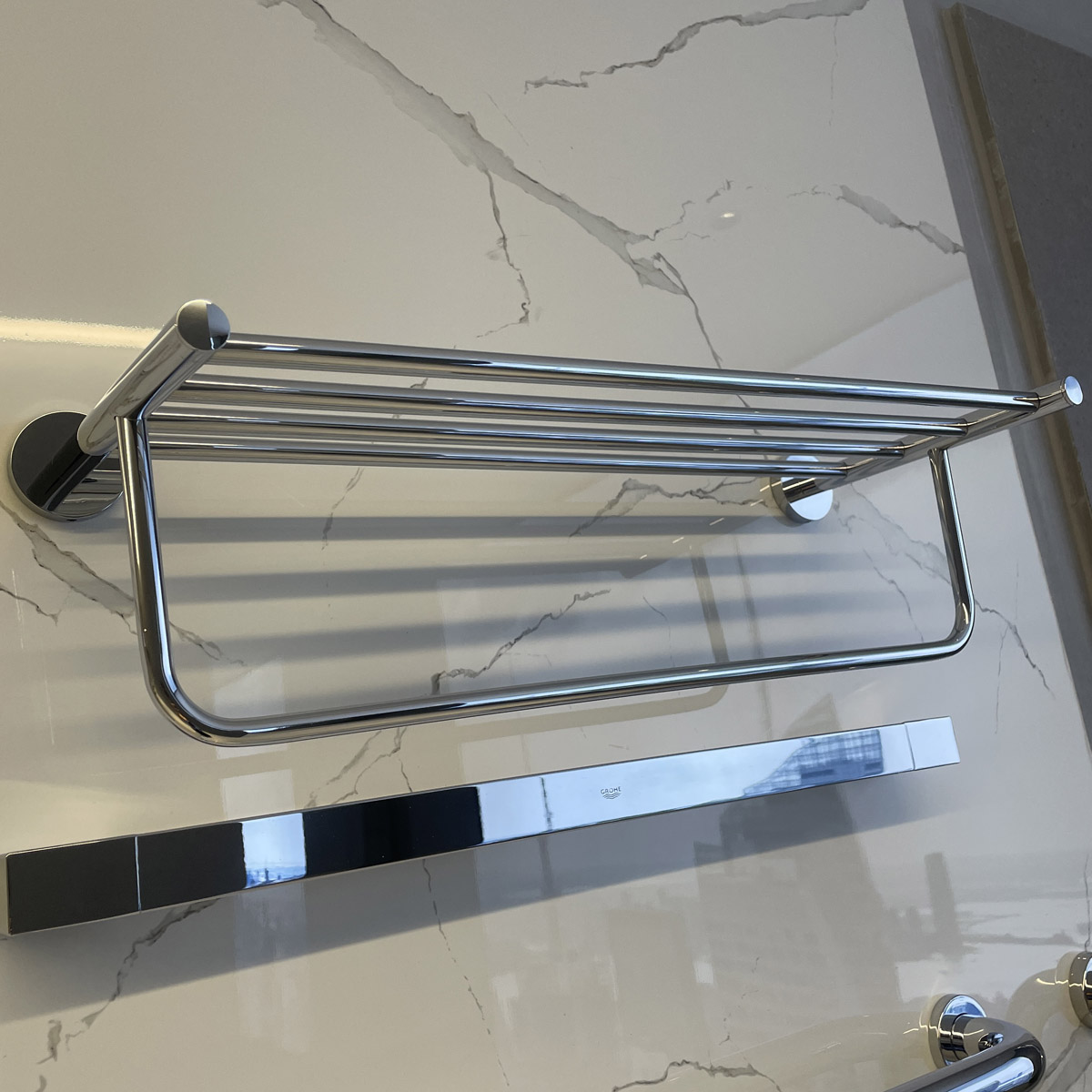 Thanh treo khăn hai tầng Bau Cosmopolitan GROHE 40462001